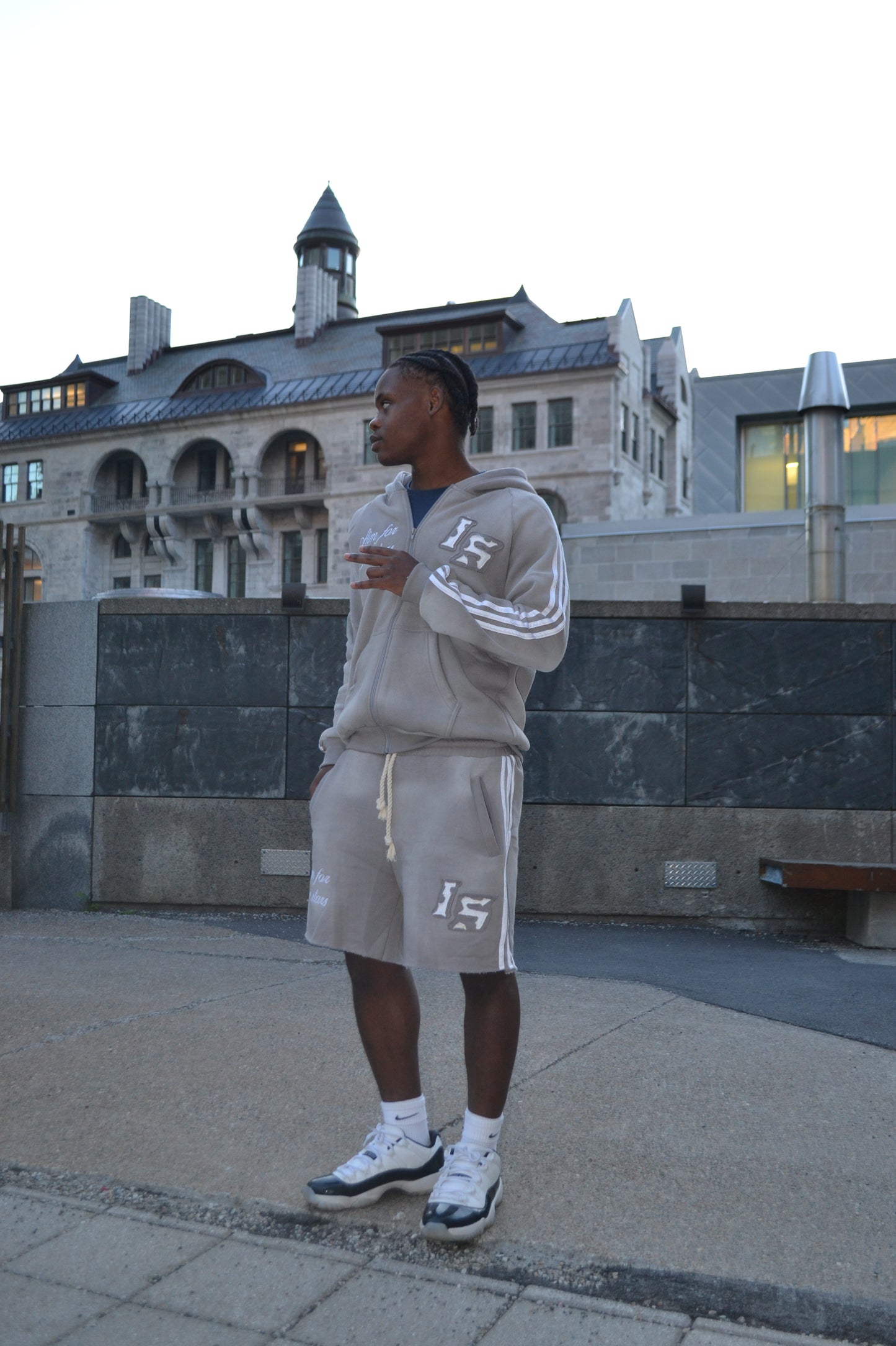 Grey short & zip up set